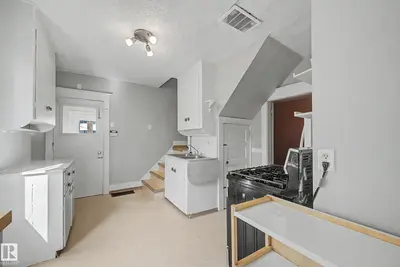 Interior photo 4 of 11634 123 ST NW