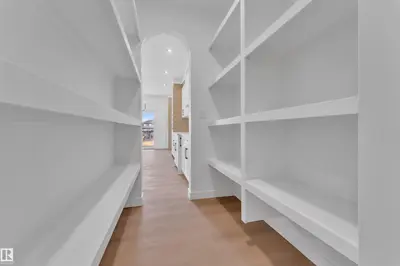 Interior photo 4 of 3 AXELWOOD CR