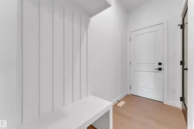 Interior photo 3 of 3 AXELWOOD CR