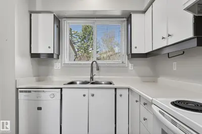 Interior photo 3 of #18 17409 95 ST NW