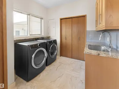 Interior photo 3 of 10725 UNIVERSITY AV NW
