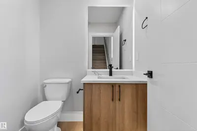 Interior photo 3 of 10707-09 128 AV NW
