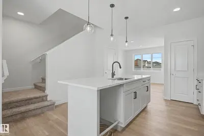 Interior photo 2 of 720 SOUTHFORK DRIVE