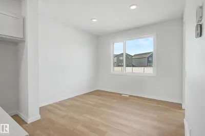 Interior photo 4 of 720 SOUTHFORK DRIVE