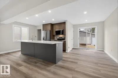 Interior photo 3 of 9723 65 AV NW