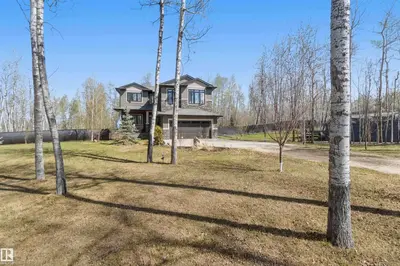 Interior photo 1 of #4 54406 RGE ROAD 15