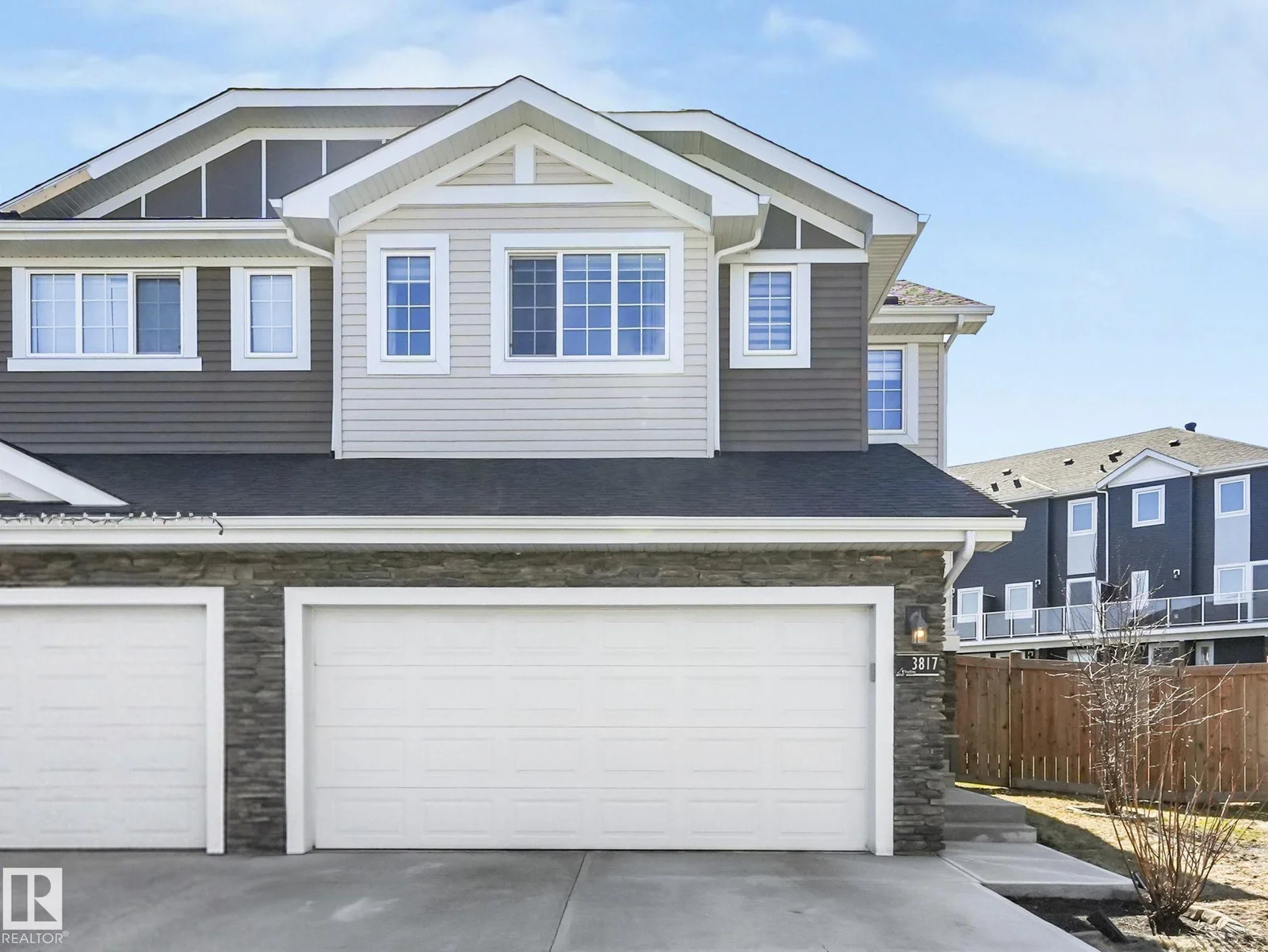 3817 ROBINS CR NW, Edmonton - 3 bedroom Duplex for sale