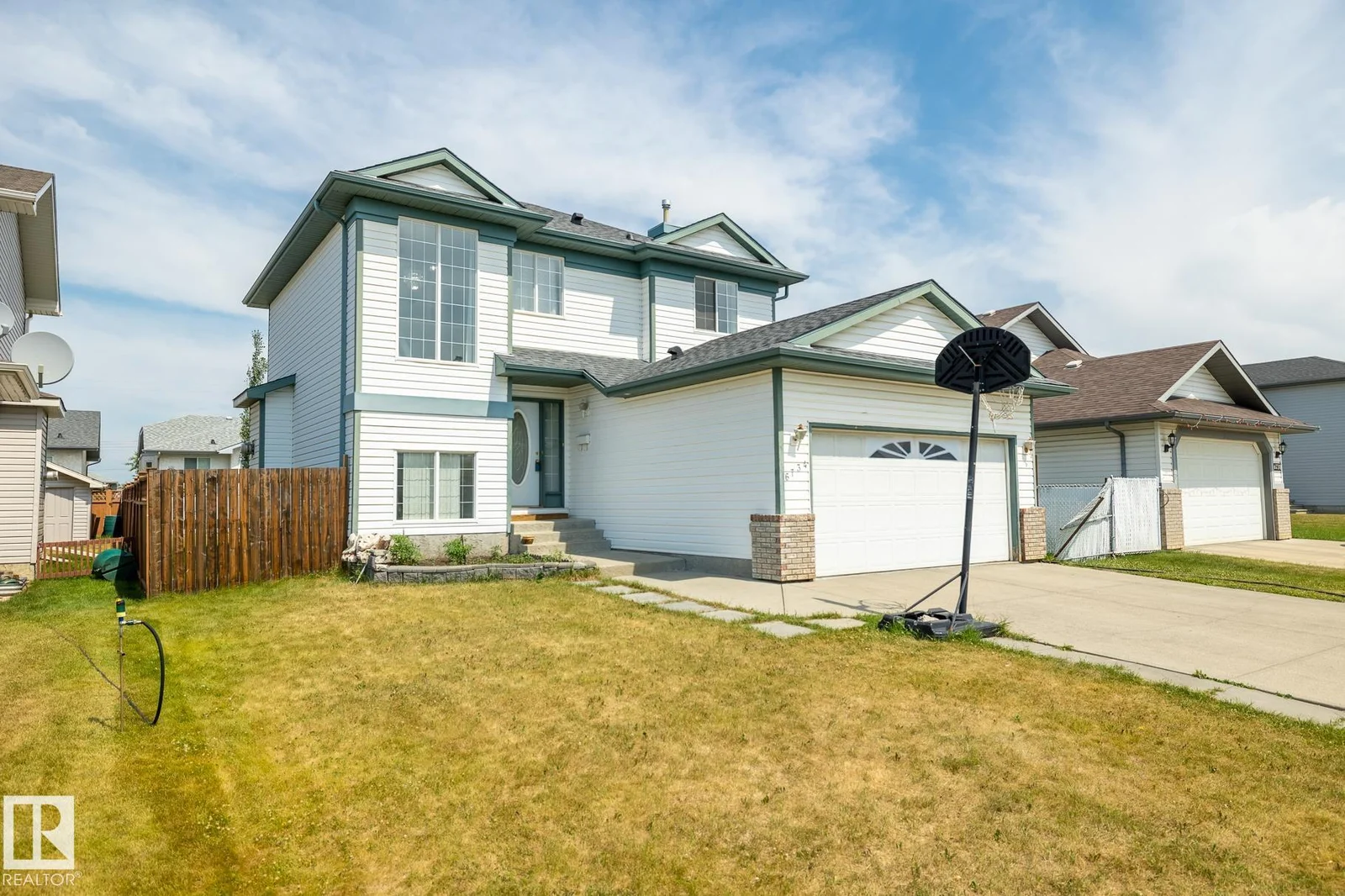 6734 162A AV NW, Edmonton - 4 bedroom Detached Single Family for sale