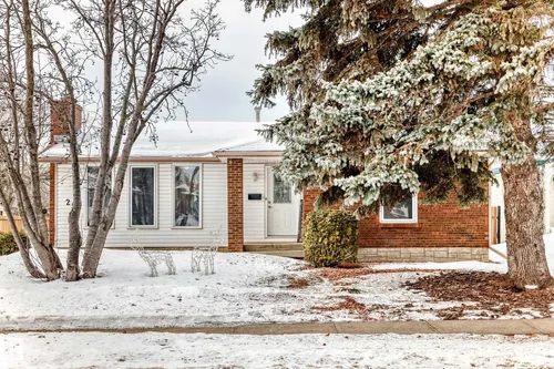 25 GRAHAM AV, St. Albert - $475,000