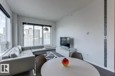 Interior photo 2 of #1201 10504 99 AV NW