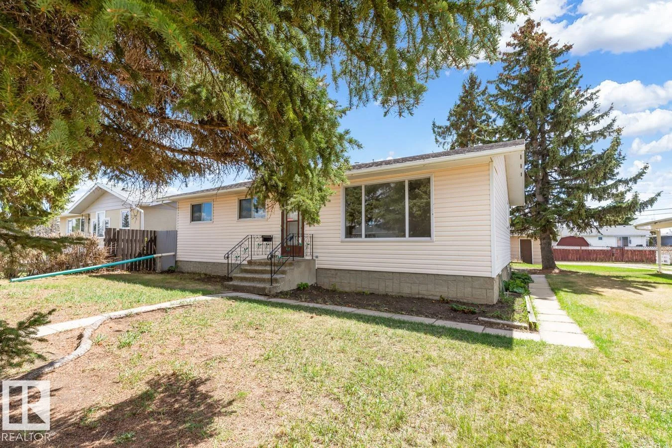 10103 104 AV, Morinville - 4 bedroom Detached Single Family for sale