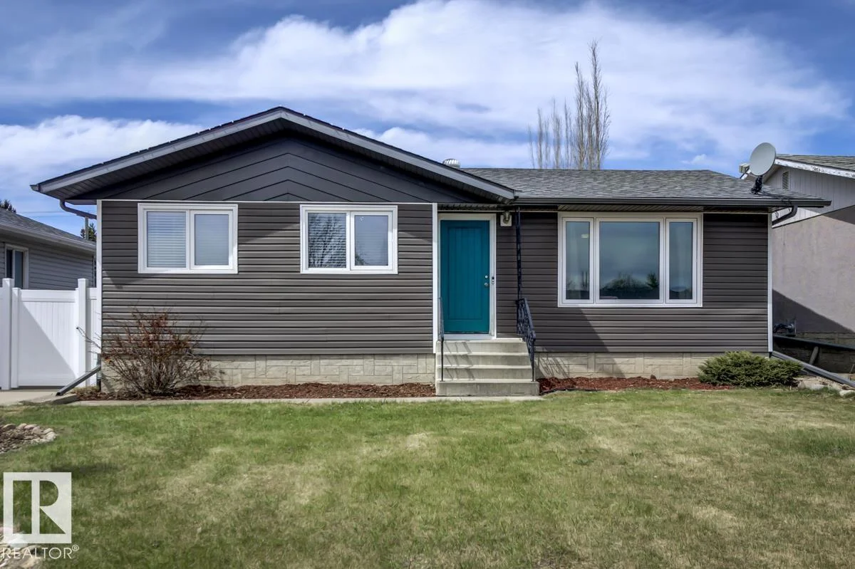 5606 49 ST, Vegreville - 4 bedroom Detached Single Family for sale