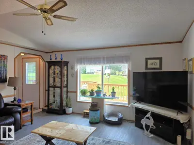 Interior photo 4 of #18 5429 TWP ROAD 494