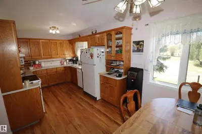 Interior photo 1 of #1 22348 TWP ROAD 512