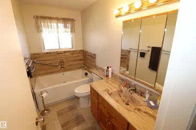 Interior photo 2 of #1 22348 TWP ROAD 512