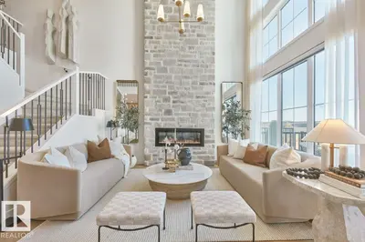 Interior photo 1 of 4546 Kinsella LI SW