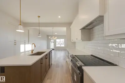 Interior photo 3 of 196 Stonehouse WY