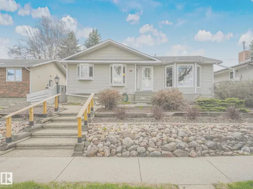 12 MUIR DR, St. Albert - $449,500