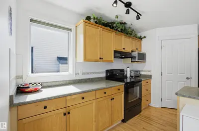 Interior photo 2 of 65 RUE MONETTE