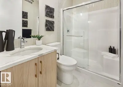 Interior photo 2 of 17519 7 ST NE