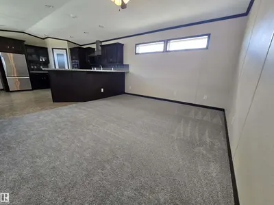 Interior photo 4 of 