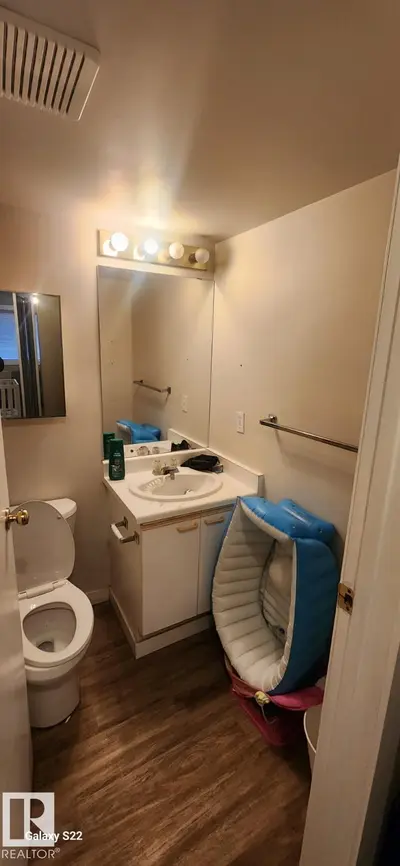 Interior photo 2 of #204 11218 80 ST NW