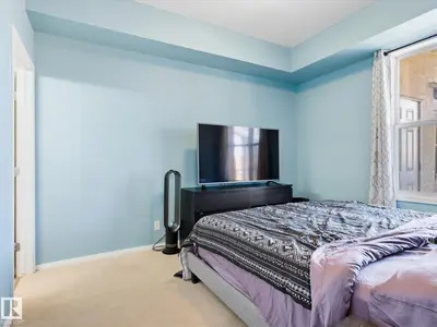 Interior photo 4 of #268 4823 104A ST NW