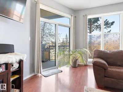 Interior photo 3 of #268 4823 104A ST NW