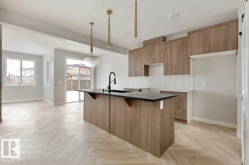 2637 62 ST SW, Edmonton - $479,900