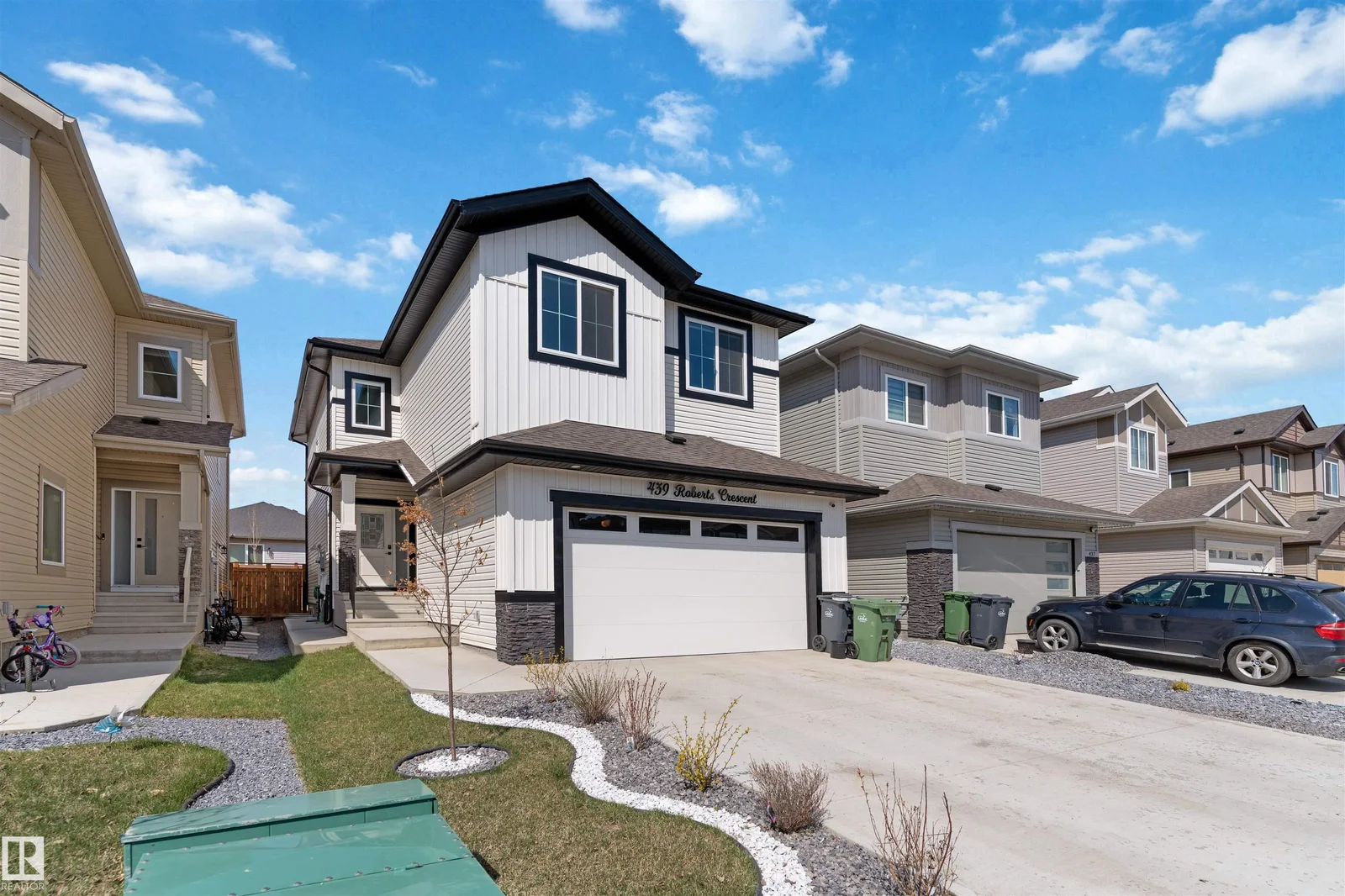 439 Roberts Cres, Leduc - 7 bedroom Detached Single Family for sale