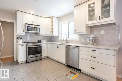 Interior photo 3 of 8239 93A AV NW