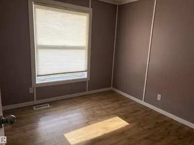 Interior photo 2 of 4911 49 street