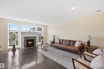 Interior photo 3 of 11503 10 AV NW
