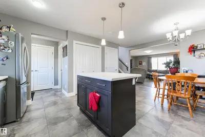 Interior photo 3 of 102 KIRPATRICK BN