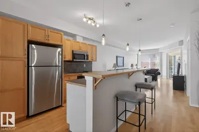 Interior photo 2 of #614 10503 98 AV NW