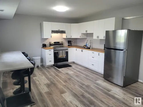 SW;5;70;20 West of 4, Calling Lake - $299,900