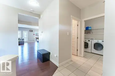Interior photo 2 of 5624 19 AV SW