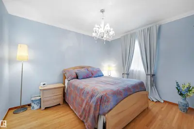 Interior photo 4 of 9602 85 Street NW