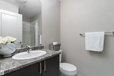 Interior photo 2 of #221 344 WINDERMERE RD NW