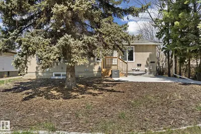 Interior photo 1 of 11348 111 AV NW