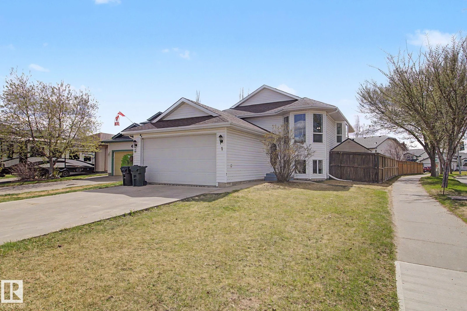 1 DEER PARK RD, Spruce Grove - 4 bedroom Detached Single Family for sale