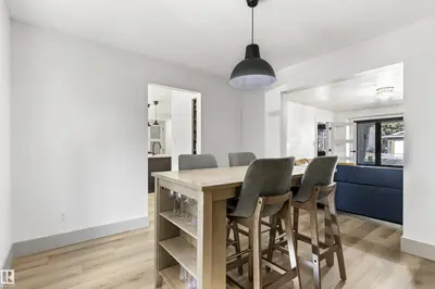 Interior photo 4 of 5115 151 ST NW