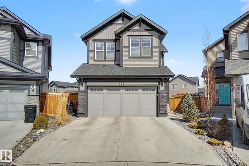 2721 DONAGHEY CR SW, Edmonton - $656,000