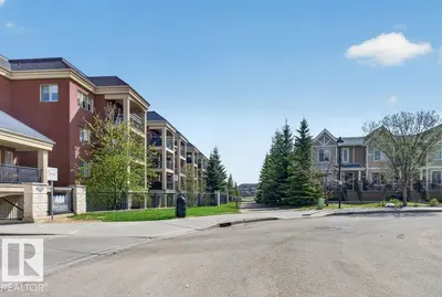 Interior photo 1 of #207 501 PALISADES WY