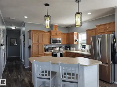 Interior photo 4 of 50116 Range Road 71