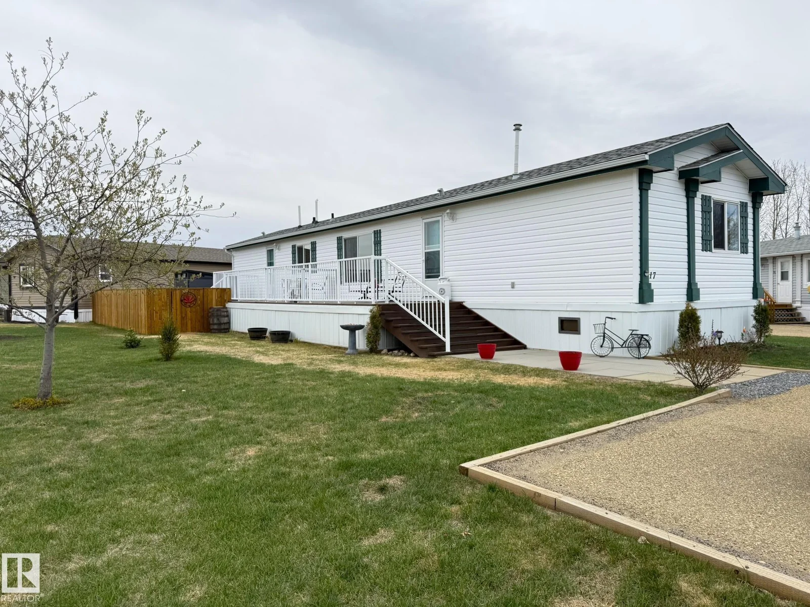 17 Midland RD, Millet - 3 bedroom Single Family Residence for sale