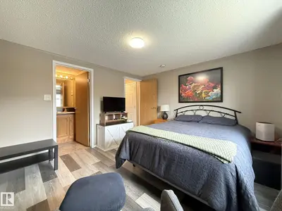 Interior photo 3 of 17 Midland RD