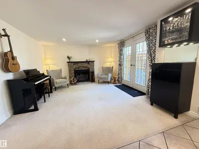 Interior photo 2 of 13 CANYON DR