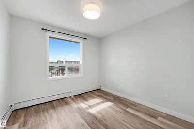 Interior photo 4 of #2406 7343 SOUTH TERWILLEGAR DR NW