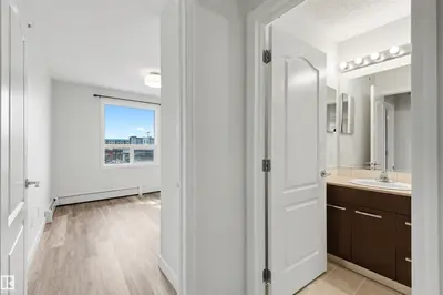 Interior photo 2 of #2406 7343 SOUTH TERWILLEGAR DR NW
